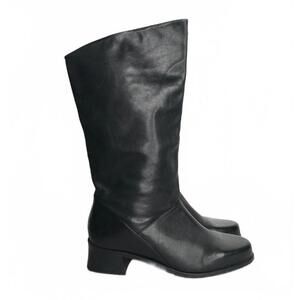 Vintage 1980's Markon Shelly Soft Leather Cuff Boots